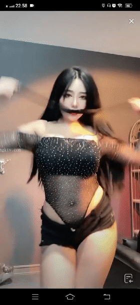 【抖音福利】 我是洋洋本人 定制福利 热舞合集！[54V/6.12G]